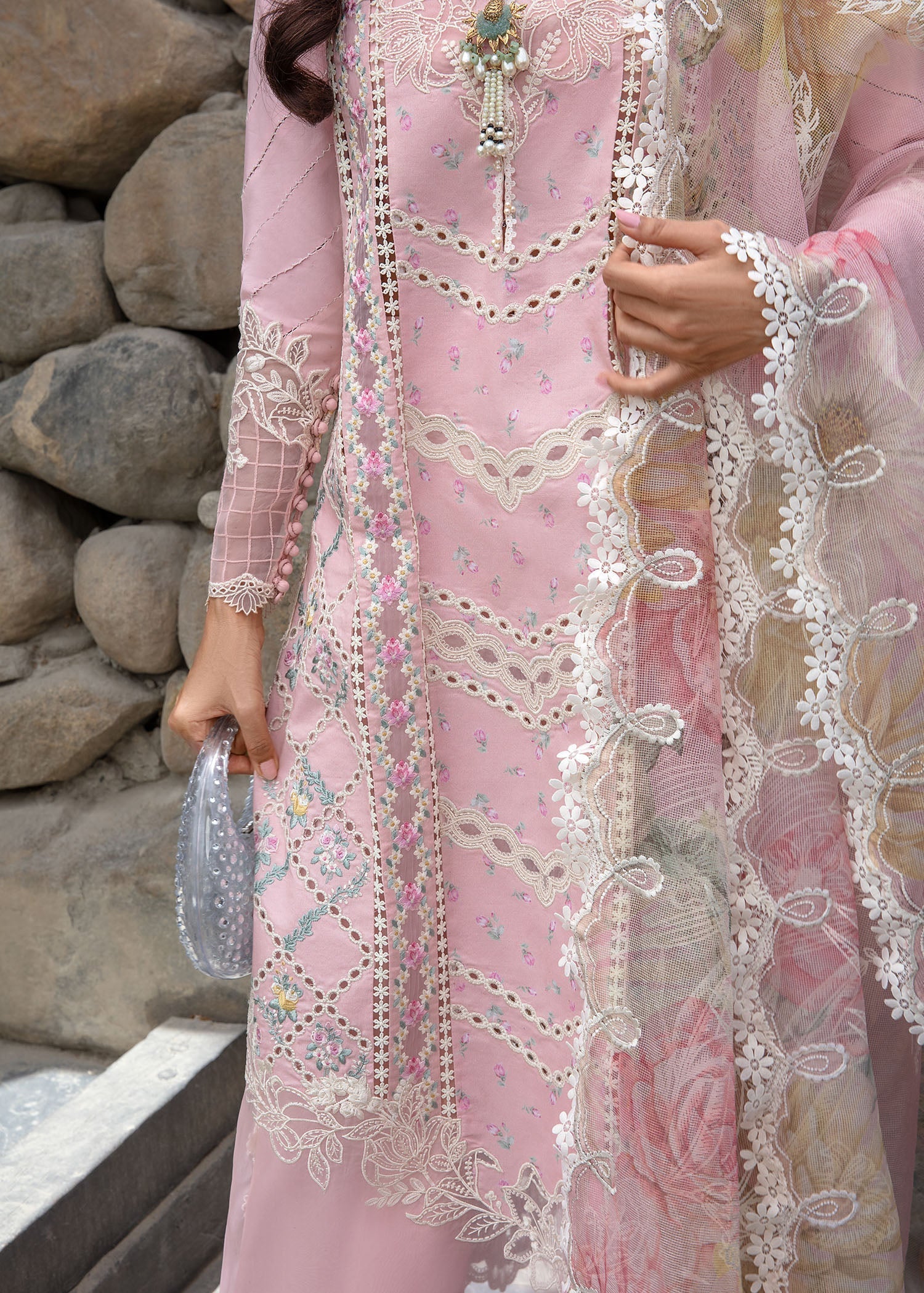 CRIMSON HEAVY EMBROIDERED CHIKENKARI UNSTITCHED 3PC SUIT | KPA0115