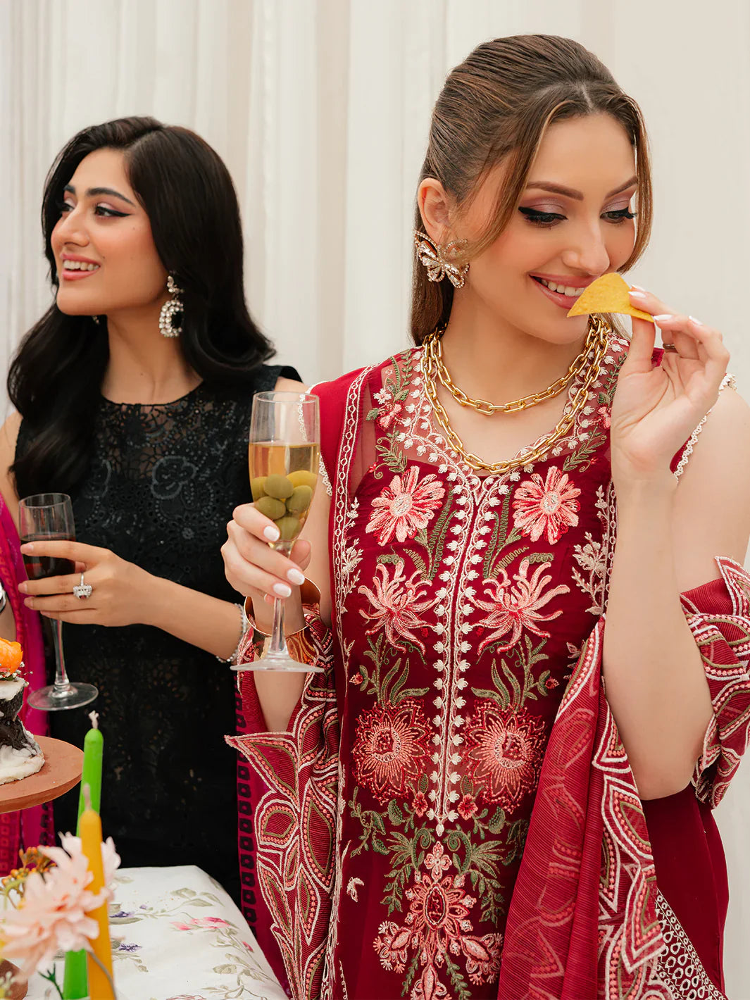 MAHNUR COTTON EMBROIDERED UNSTITCHED 3PC SUIT | KPA0111