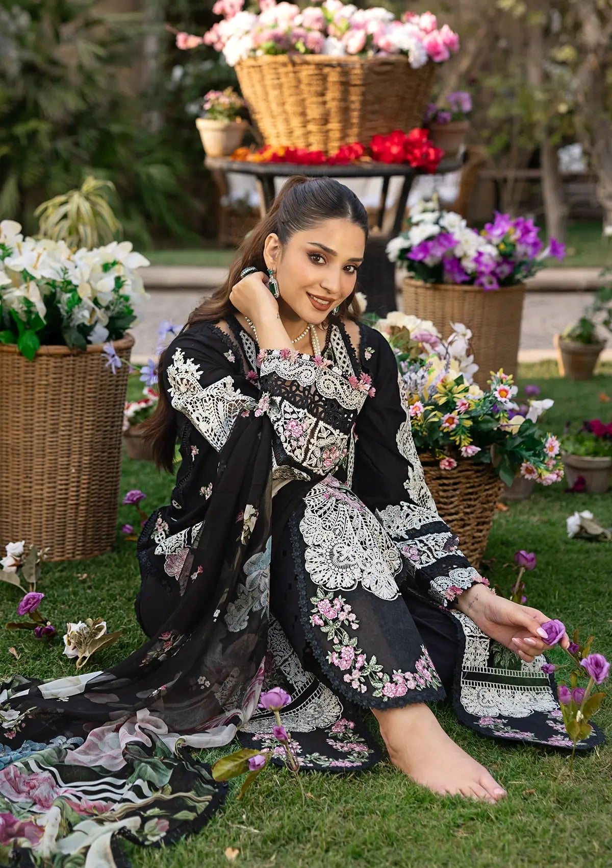 ELAF LUXURY LAWN MAHJABEEN UNSTICHED 3PC SUIT | KPA0042