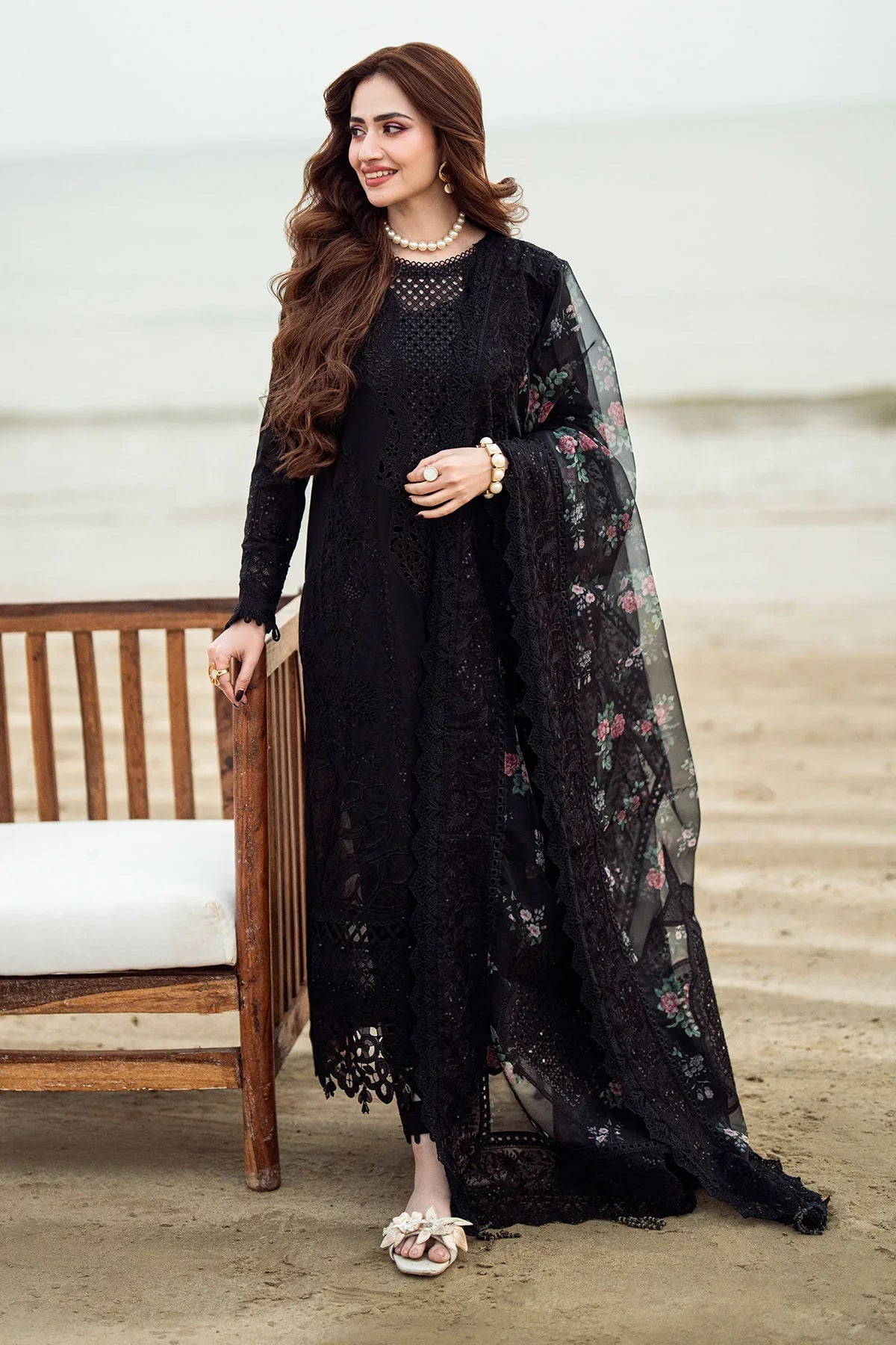 NUREH LAWN EMBROIDERED UNSTITCHED 3PC SUIT | KPA0104