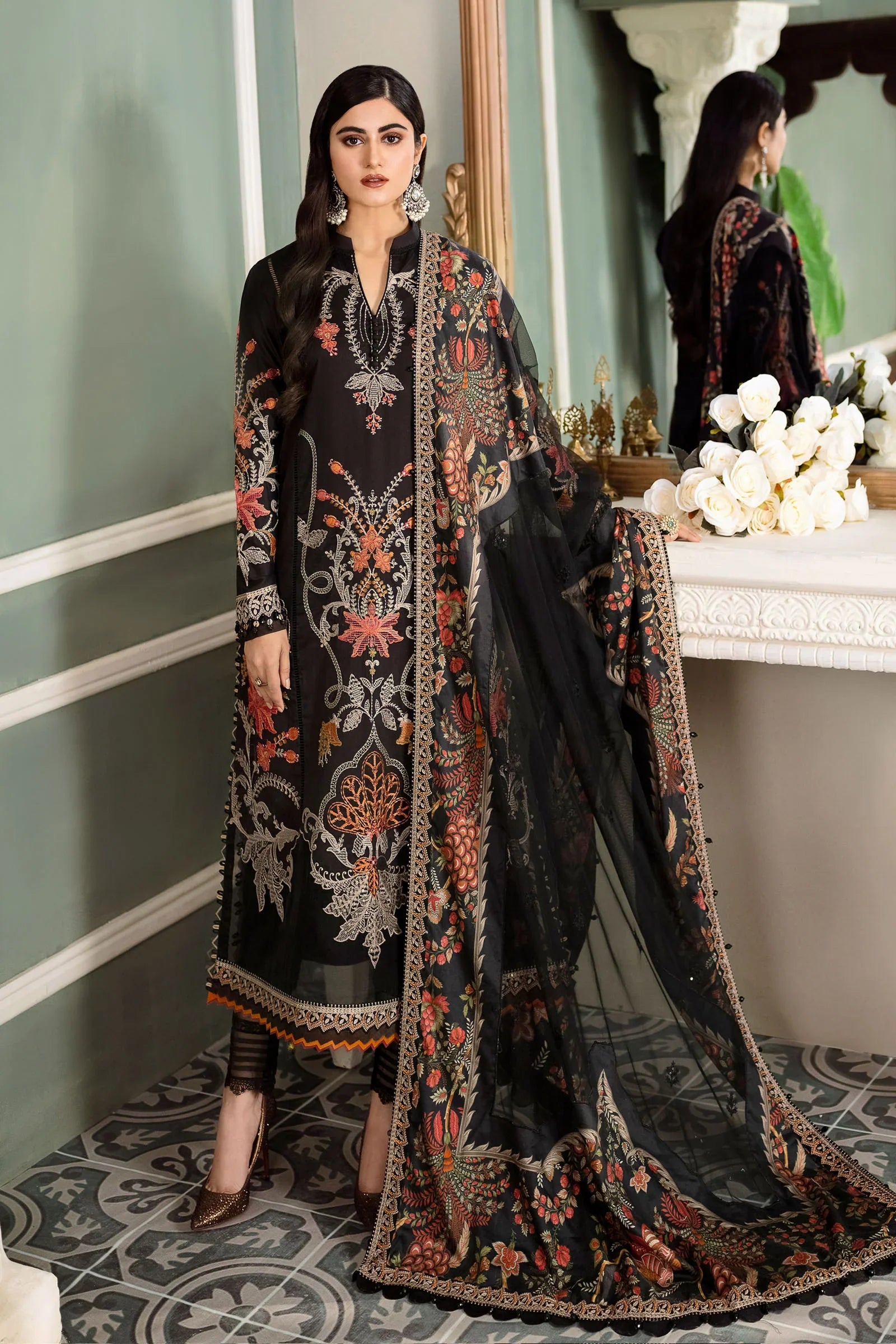 EMBROIDERED LAWN UNSTITCHED 3PC SET | KPA0018