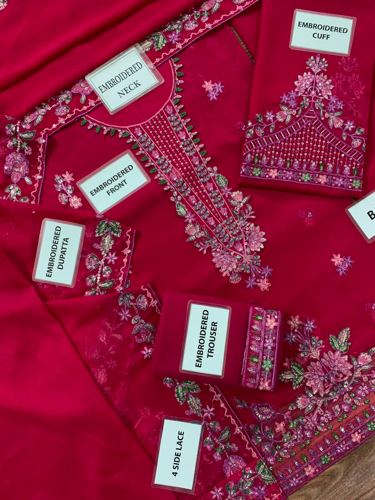 Brand :*RANGREZA CHIFFON LUXURY COLLECTION*