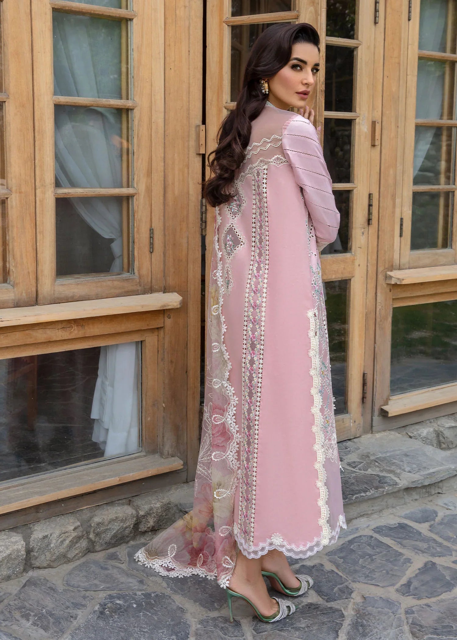 CRIMSON HEAVY EMBROIDERED CHIKENKARI UNSTITCHED 3PC SUIT | KPA0115