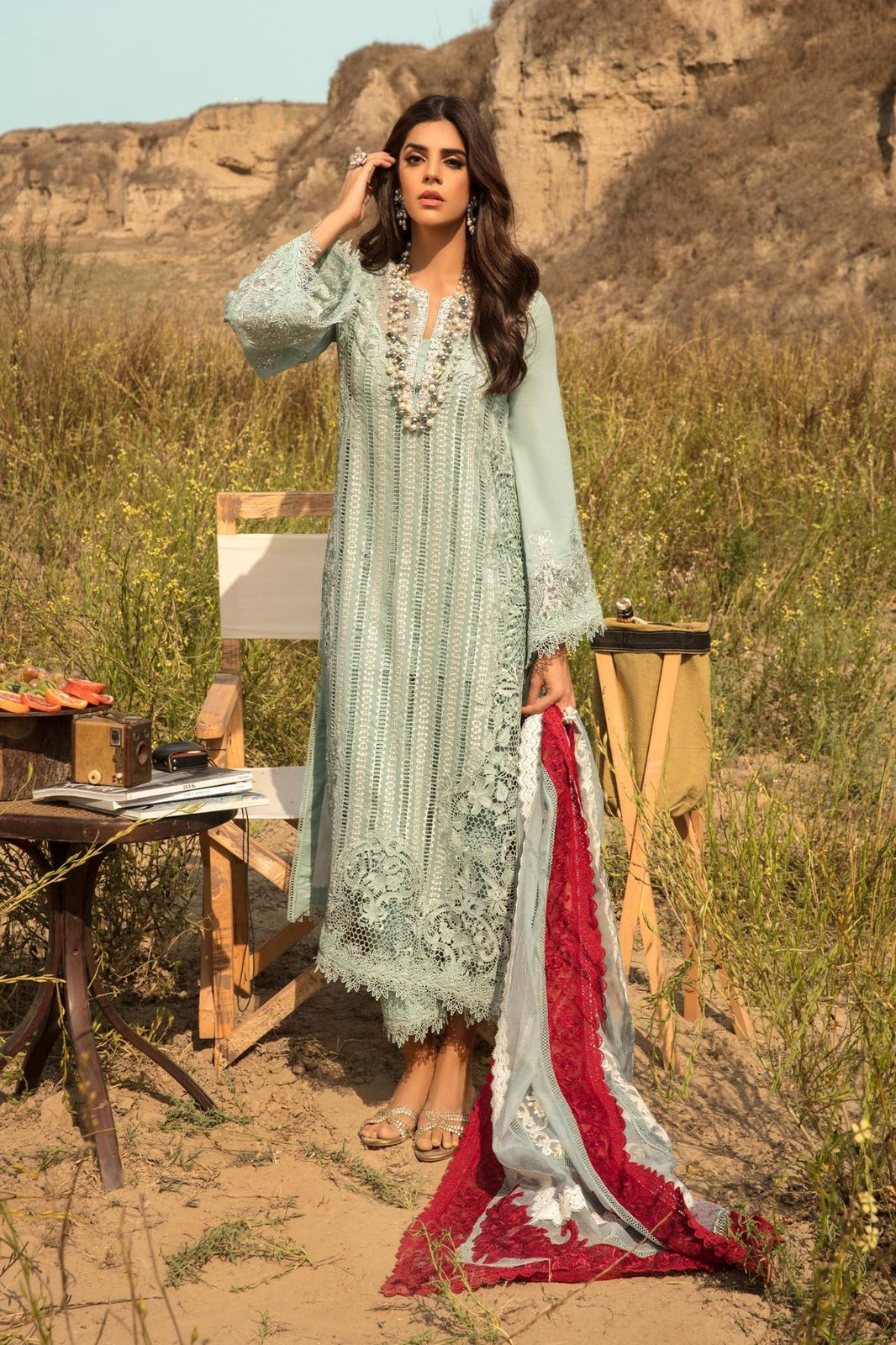 EMBROIDERED LAWN UNSTITCHED 3PC SET | KPA0008