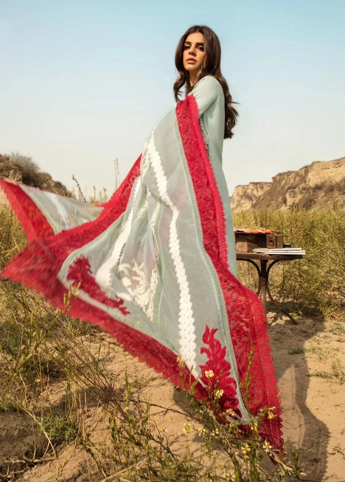 EMBROIDERED LAWN UNSTITCHED 3PC SET | KPA0008