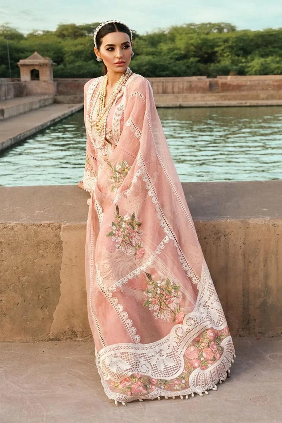 EMBROIDERED LAWN UNSTITCHED 3PC SET | KPA0006