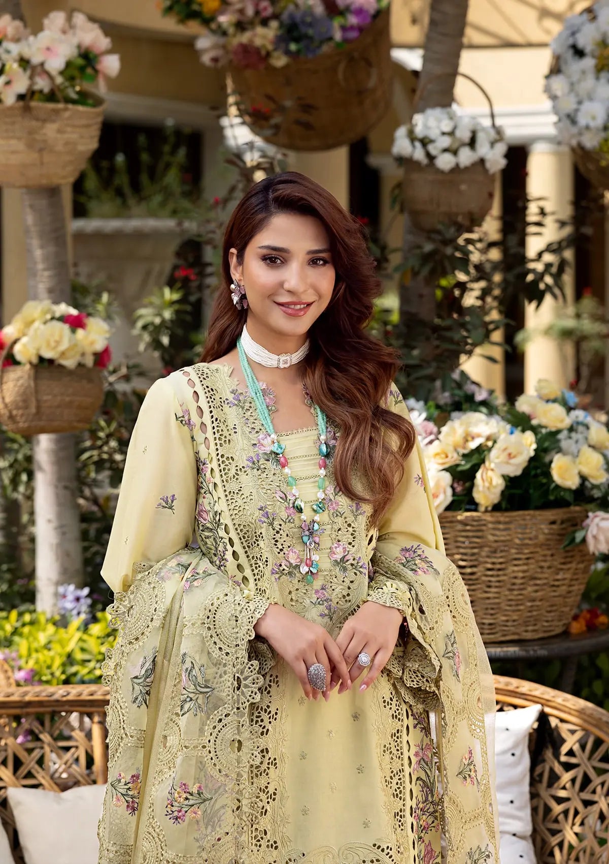 ELAF BAHAAR LAWN CHIKENKARI UNSTITCHED 3PC SUIT | KPA0090