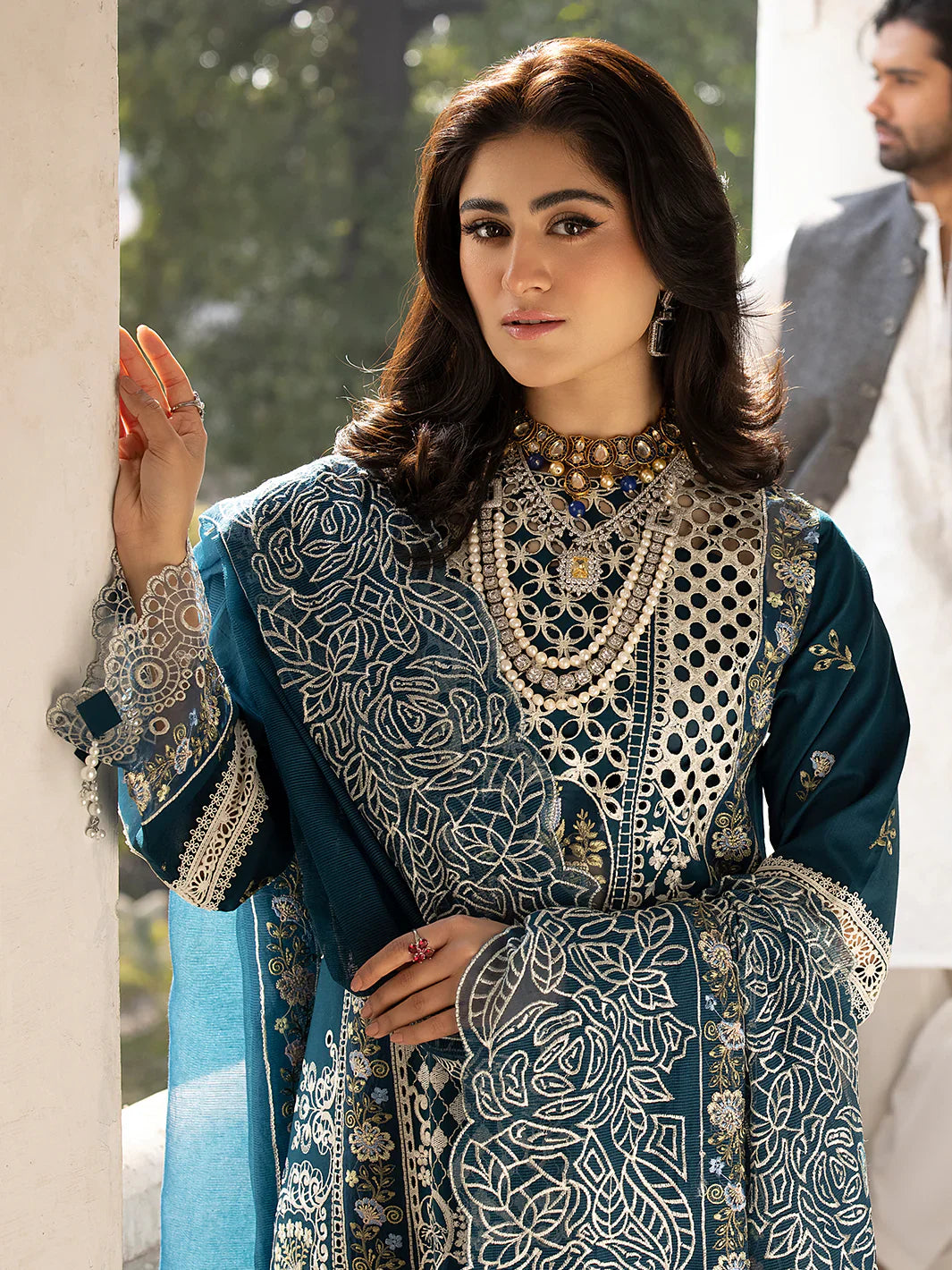 MAHNUR COTTON UNSTICHED EMBROIDERED 3 PC SUIT | KPA0060
