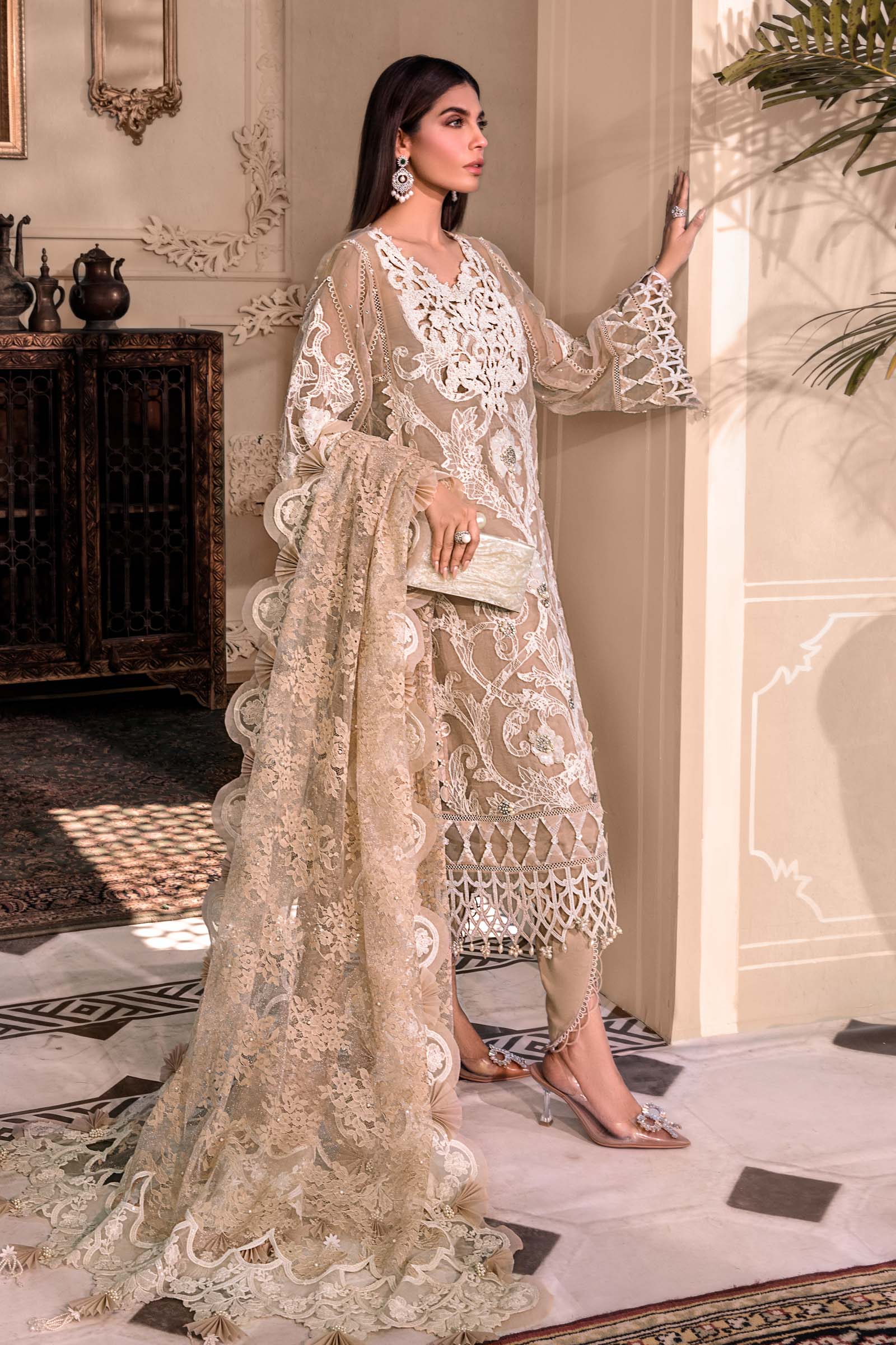 EMBROIDERED LAWN UNSTITCHED 3PC SET | KPA0040