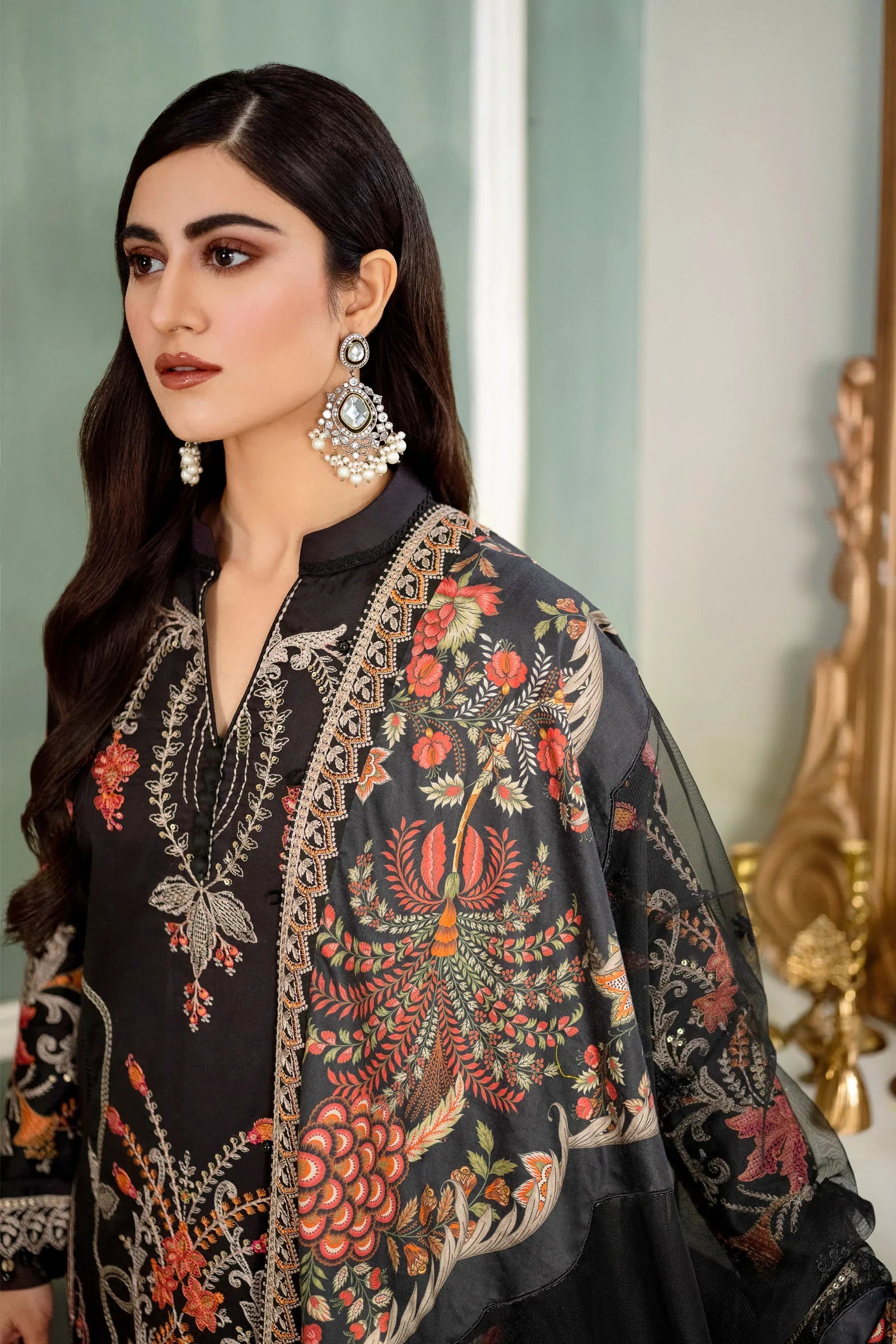 EMBROIDERED LAWN UNSTITCHED 3PC SET | KPA0018