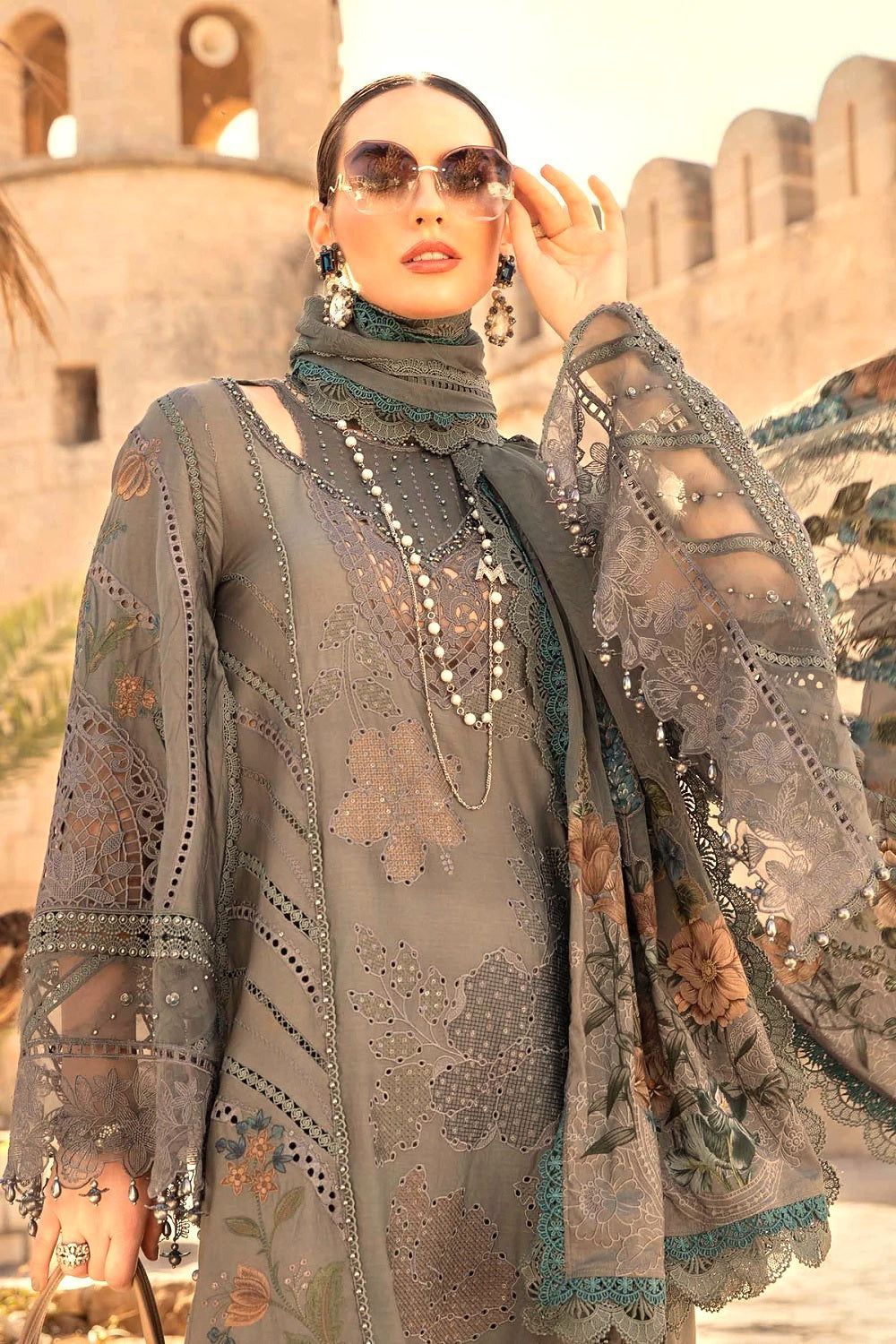 EMBROIDERED LAWN UNSTITCHED 3PC SET | KPA0001