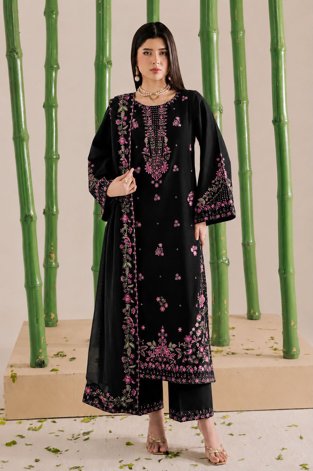 Brand :*RANGREZA CHIFFON LUXURY COLLECTION*