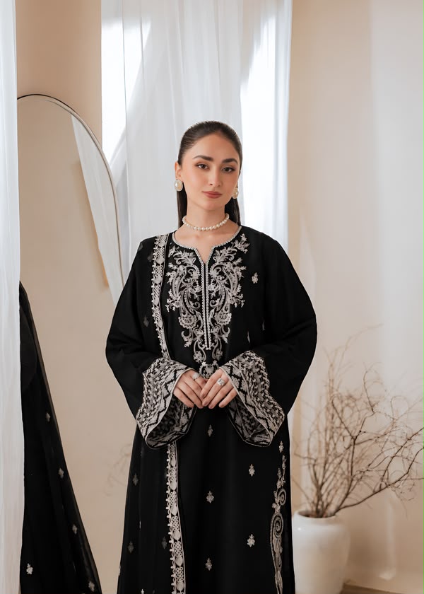 DHANAK EMBROIDERED