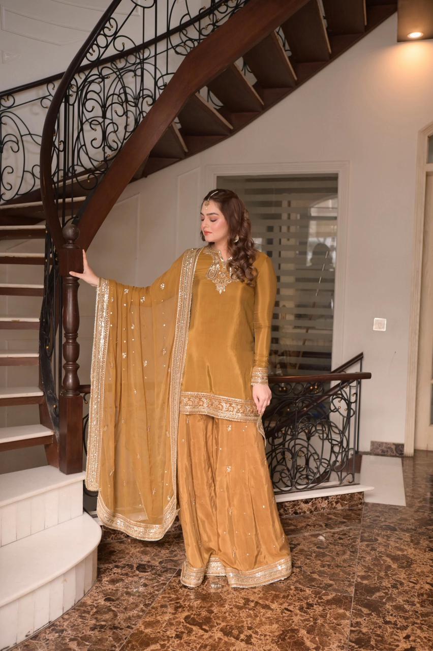 ANEELA’S CHIFFON EMBROIDERED UNSTITCHED 3PC SUIRT | KPA0126