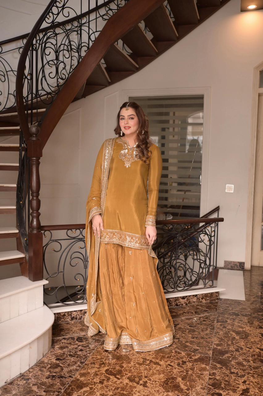 ANEELA’S CHIFFON EMBROIDERED UNSTITCHED 3PC SUIRT | KPA0126
