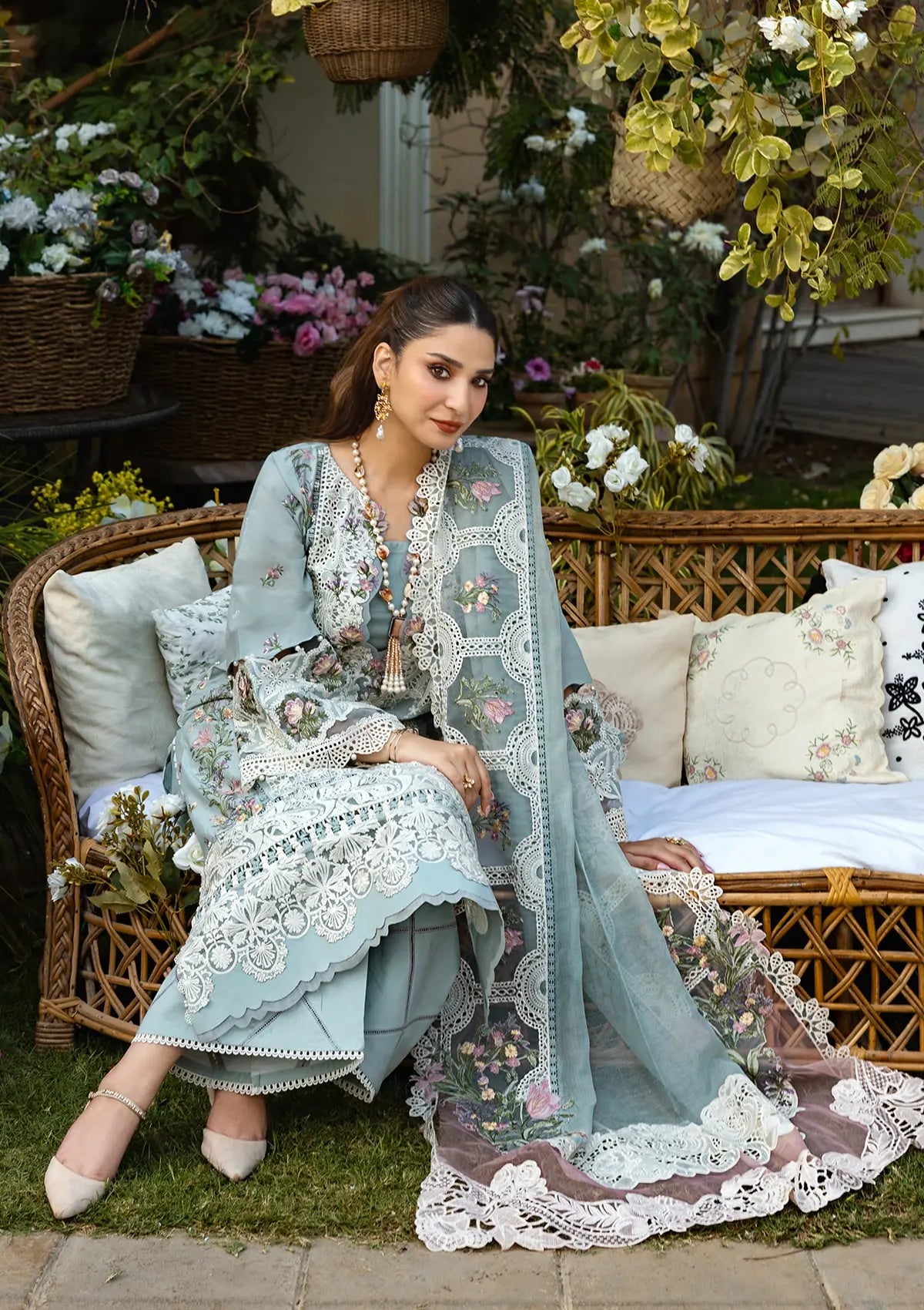 ELAF EMBROIDERED LAWN UNSTITCHED 3PC SET | KPA0019