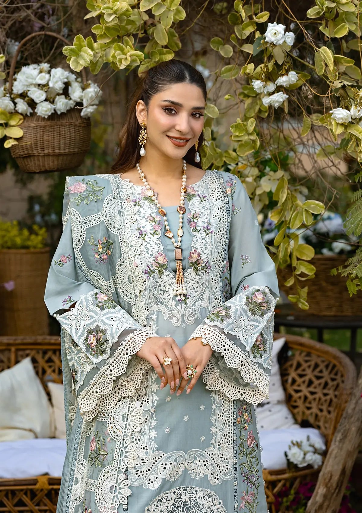 ELAF EMBROIDERED LAWN UNSTITCHED 3PC SET | KPA0019